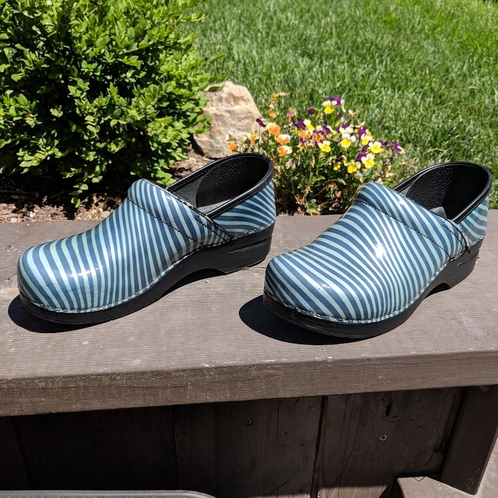 Dansko clogs Size 40